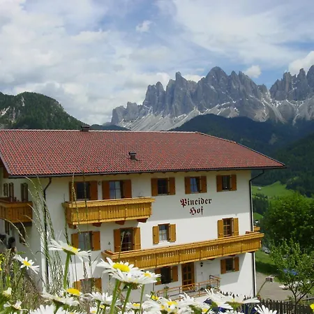 Pineiderhof Funes (Bolzano)